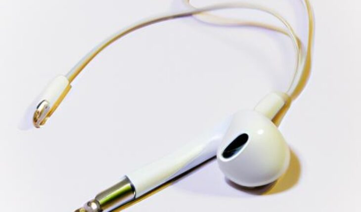 Can You Buy a Replacement Apple Earbud? Find Out Here!